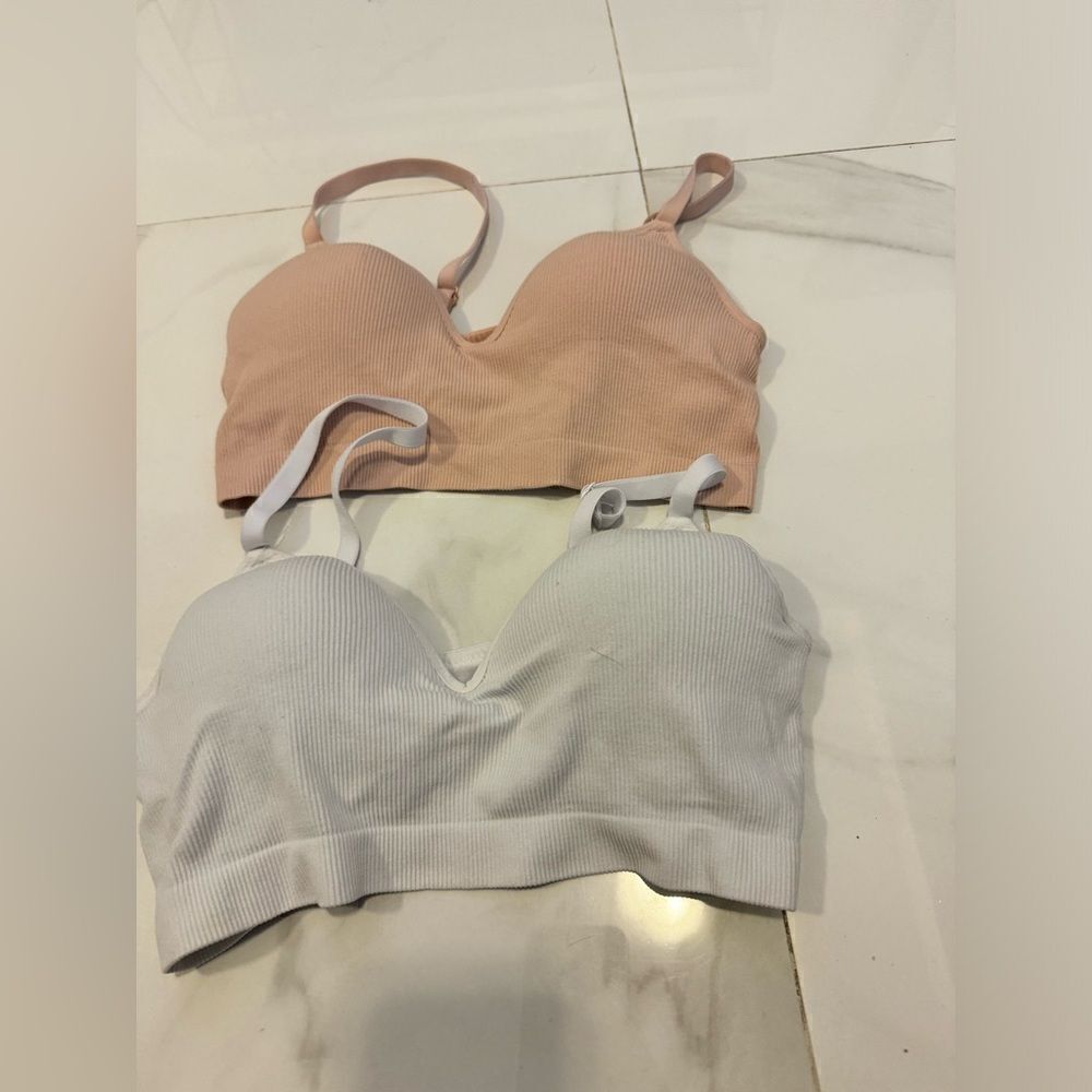 Sport bras #9 - Picture 3 of 5